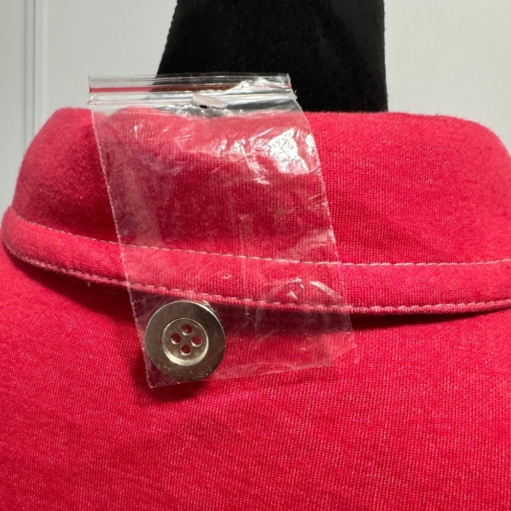 Bloomingdale's Vibrant Shacket Coral - Picture 9 of 10